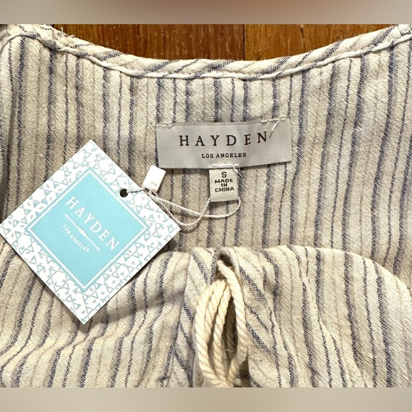 Women’s Hayden summer top, NWT,  size Small - Picture 4 of 7